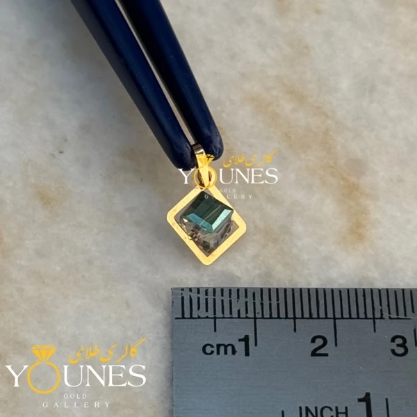 آویز طلا سواروسکی مربعی سبز هفت رنگ